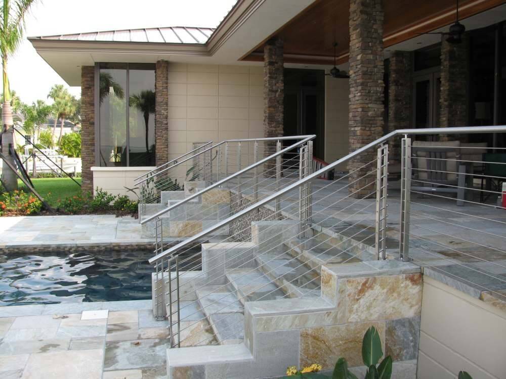 Stainless Steel Cable Railing System FB1-2000