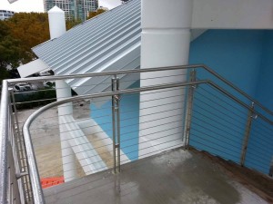 Stainless Steel Cable Railing System FB3-2000