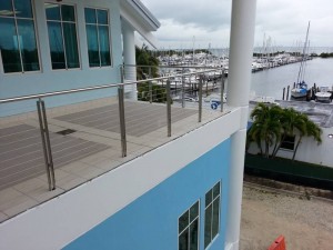 Stainless Steel Cable Railing System FB3-2000